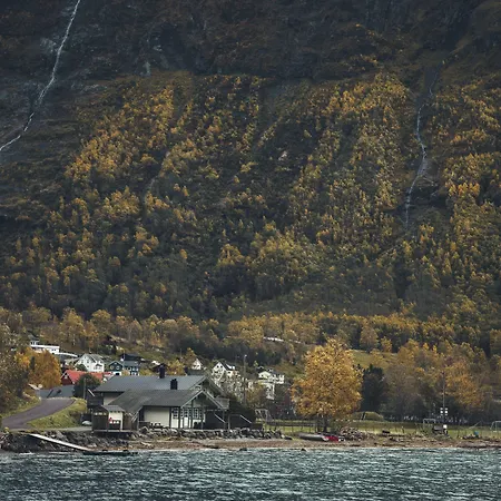 Vollsnes 4* Stryn