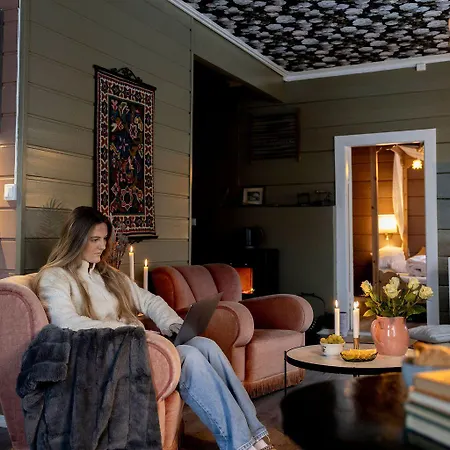 Vollsnes בית הארחה סטרין